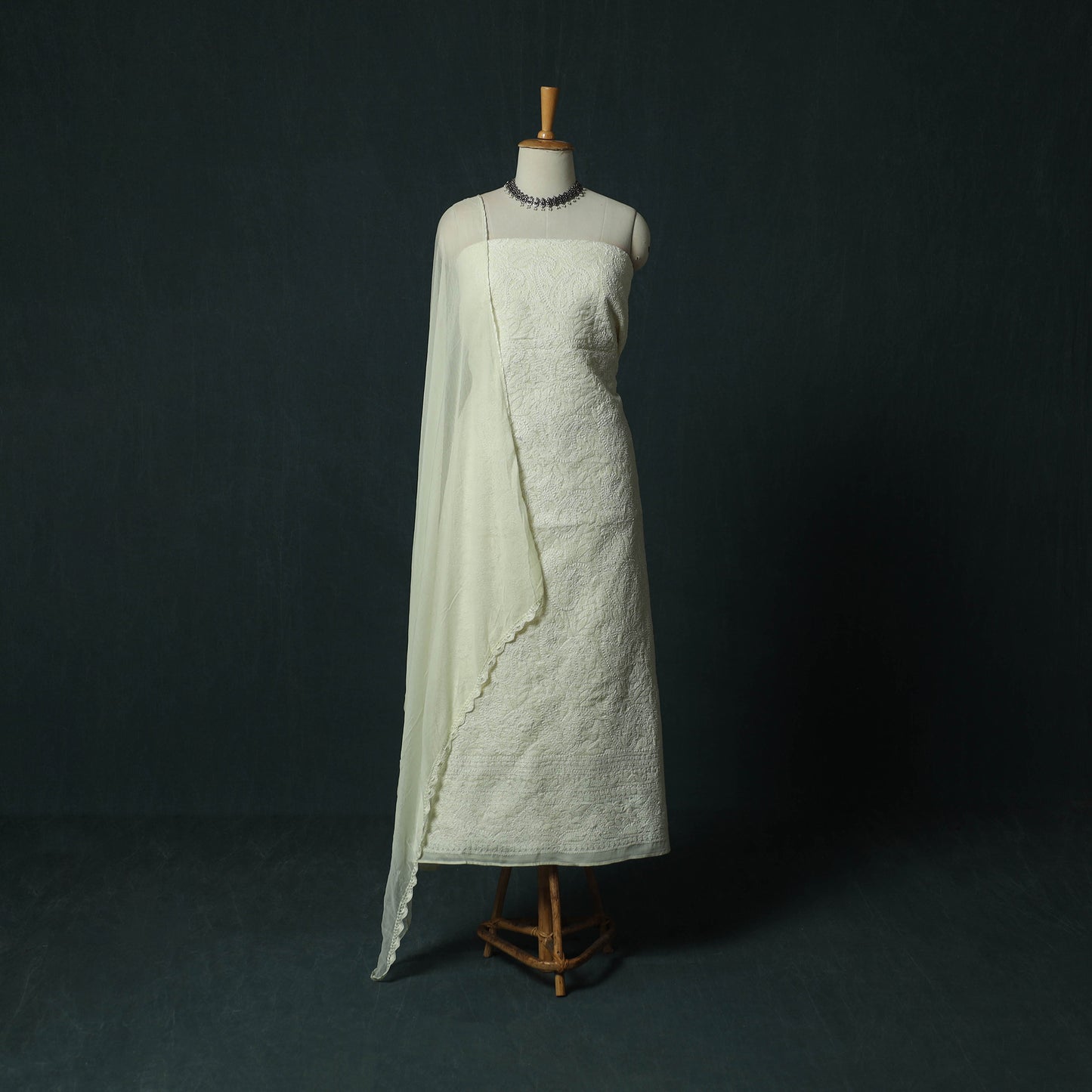 Lucknowi Chikankari Hand Embroidered Cotton 3pc Unstitched Dress Material Suit Set 02