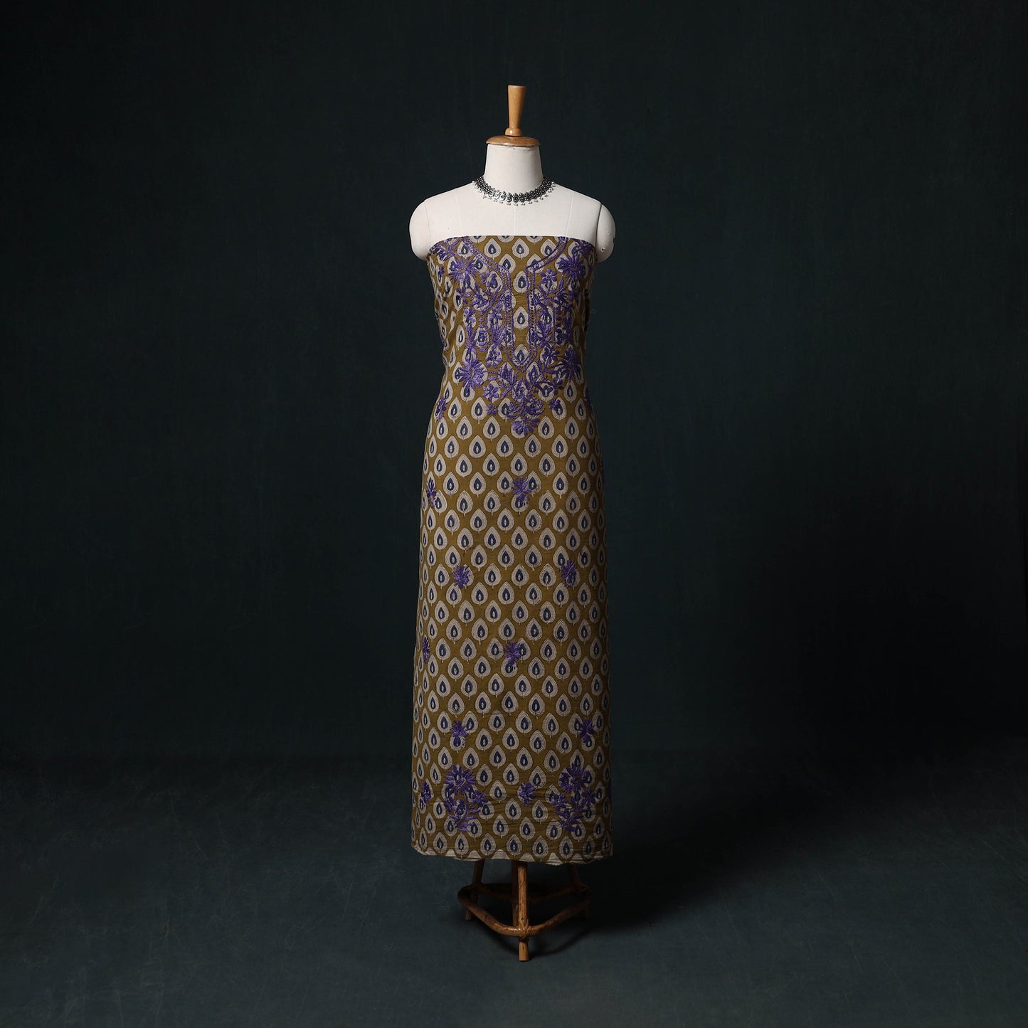 Chikankari Hand Embroidered Cotton Unstitched Kurta Material (3M) 36