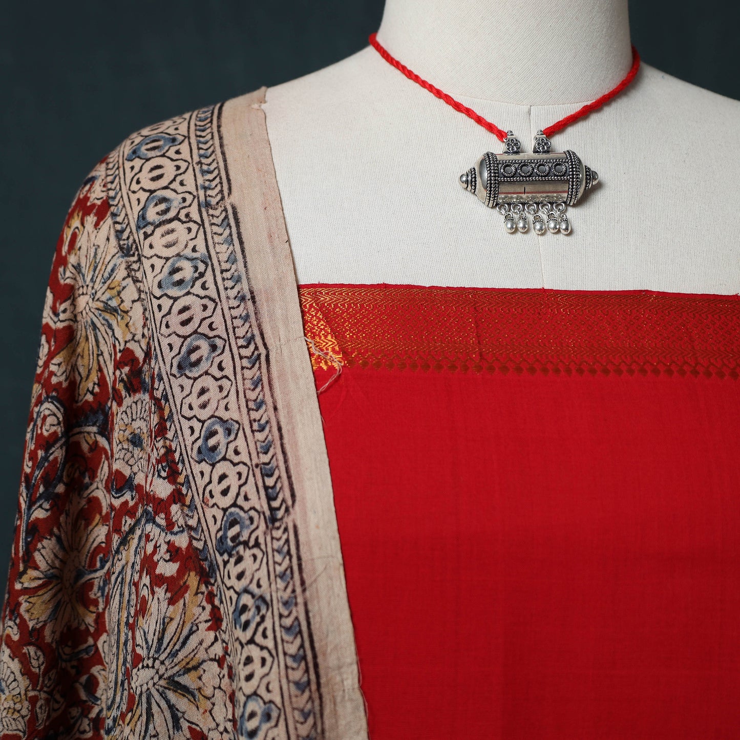 Mangalagiri Handwoven 2pc Cotton Unstitched Dress Material Kurta Set with Jewellery 01