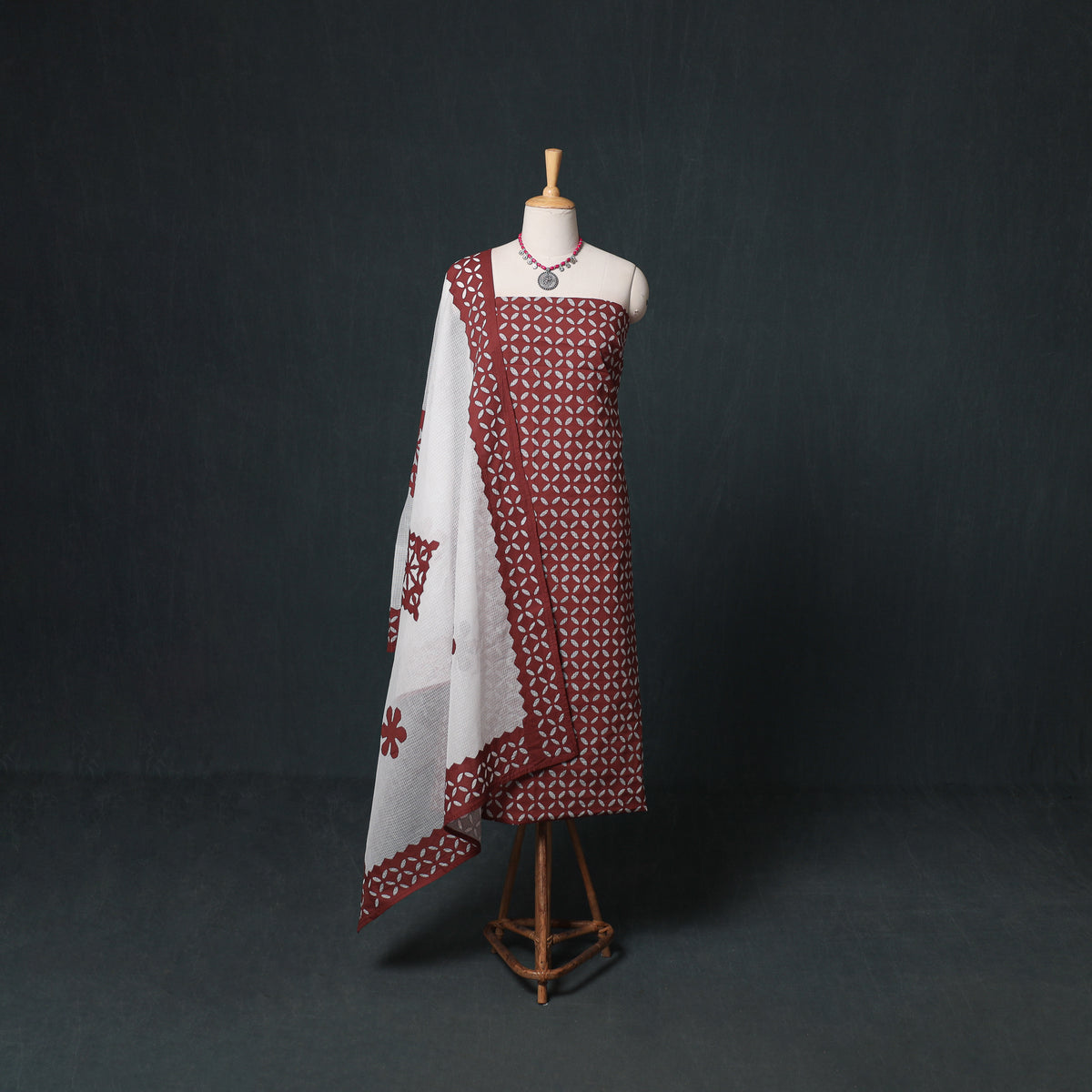 Barmer Applique Cutwork Kota Doria Cotton Unstitched Dress Material: Kurta, Bottom & Dupatta 06