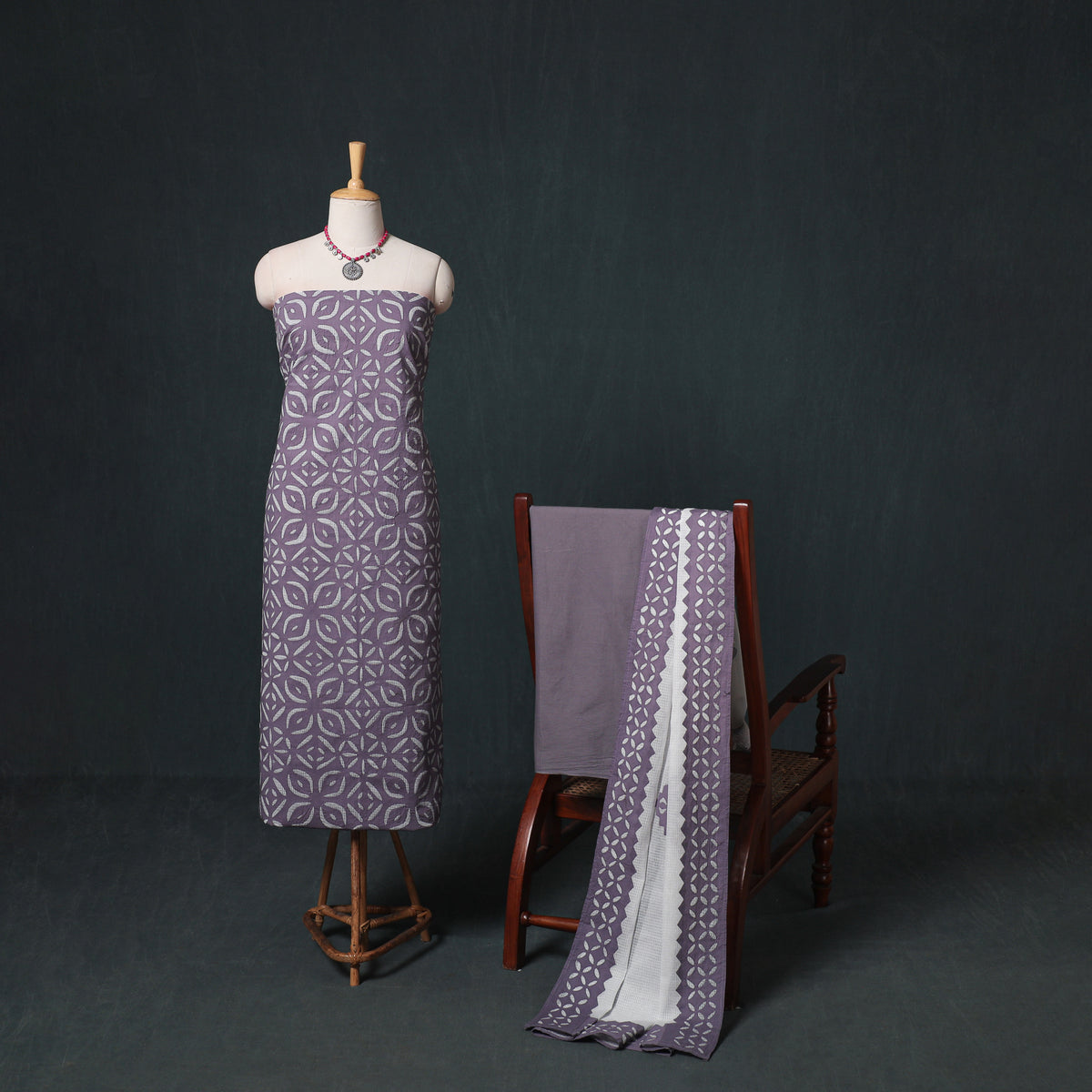 Barmer Applique Cutwork Kota Doria Cotton Unstitched Dress Material: Kurta, Bottom & Dupatta 07