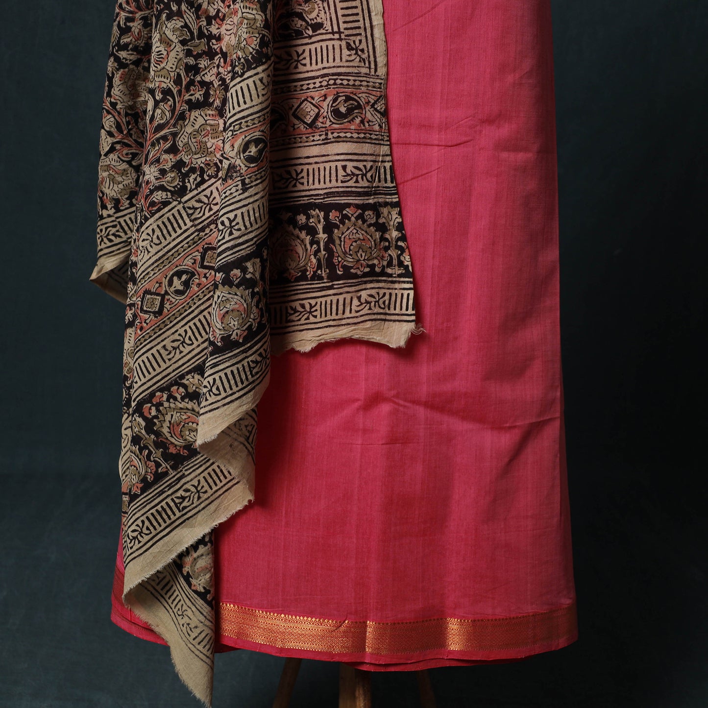 Mangalagiri Handwoven 2pc Cotton Unstitched Dress Material Kurta Set with Jewellery 05