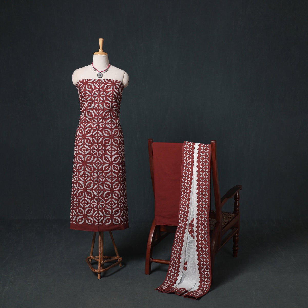Barmer Applique Cutwork Kota Doria Cotton Unstitched Dress Material: Kurta, Bottom & Dupatta 08