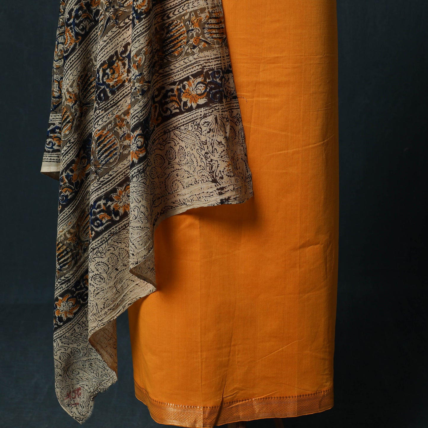 Mangalagiri Handwoven 2pc Cotton Unstitched Dress Material Kurta Set with Jewellery 16