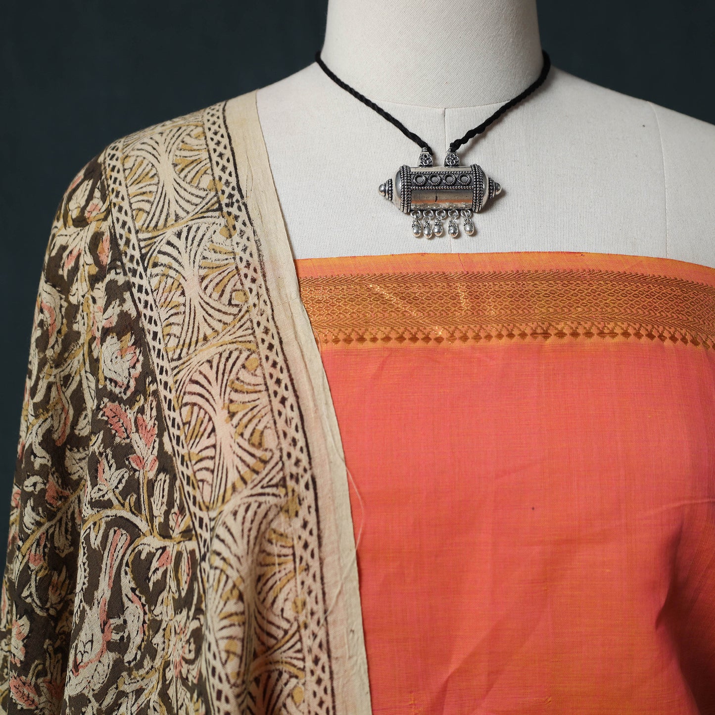 Mangalagiri Handwoven 2pc Cotton Unstitched Dress Material Kurta Set with Jewellery 21