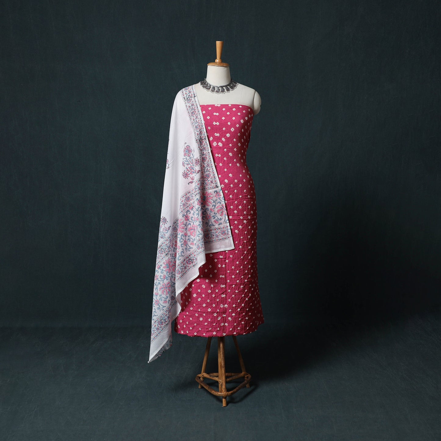 Kutch Bandhani Cotton 2pc Unstitched Dress Material Kurta Set with Earrings 04