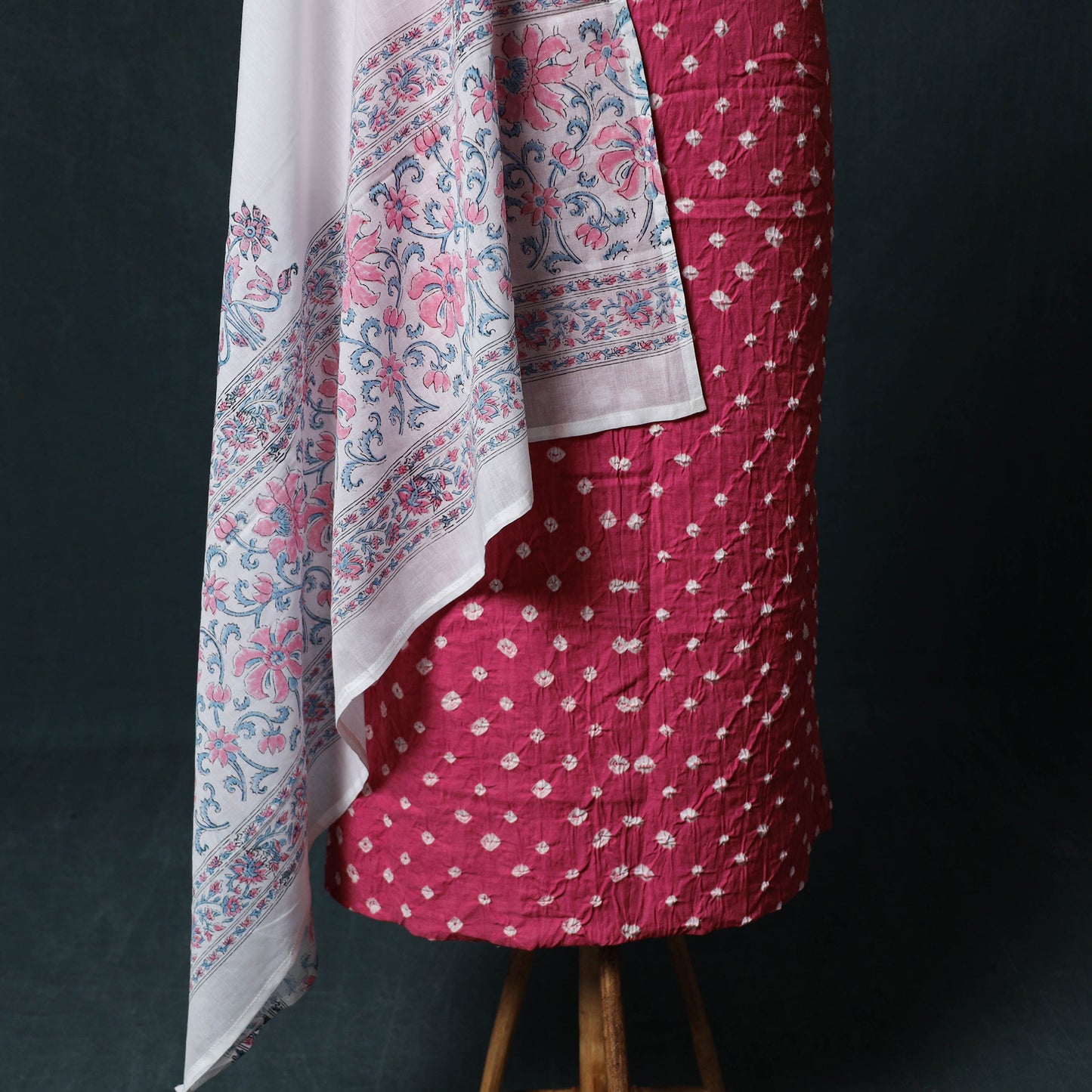 Kutch Bandhani Cotton 2pc Unstitched Dress Material Kurta Set with Earrings 04