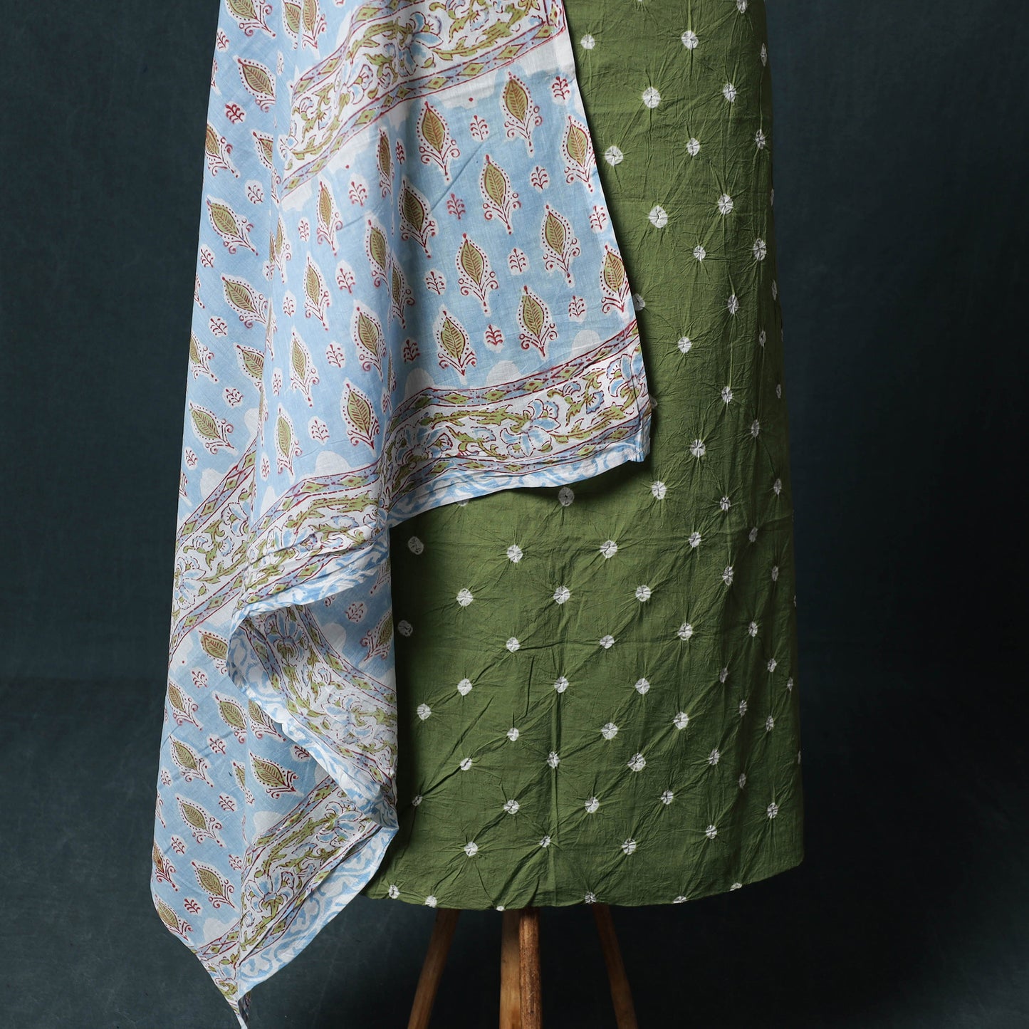 Kutch Bandhani Cotton 2pc Unstitched Dress Material Kurta Set with Earrings 12