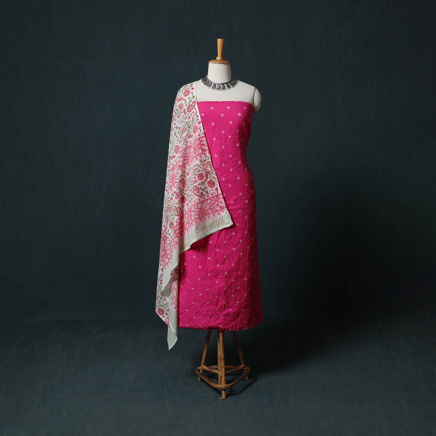 Kutch Bandhani Cotton 2pc Unstitched Dress Material Kurta Set with Earrings 20