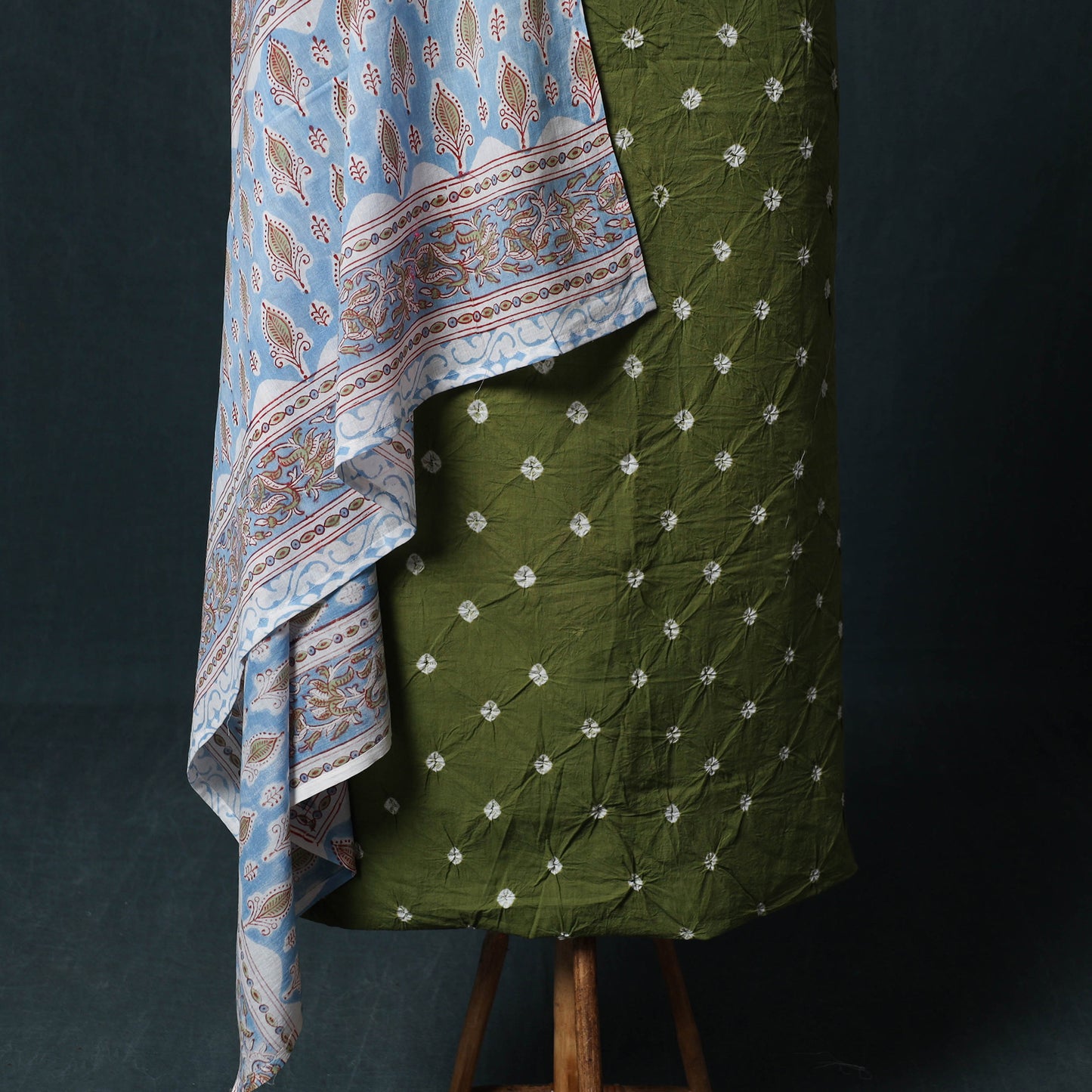 Kutch Bandhani Cotton 2pc Unstitched Dress Material Kurta Set with Earrings 21