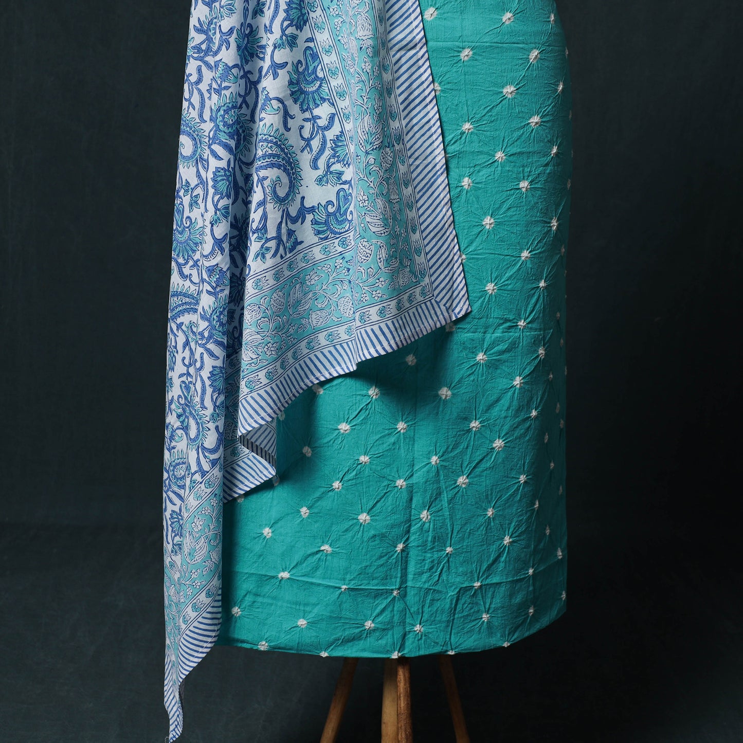 Kutch Bandhani Cotton 2pc Unstitched Dress Material Kurta Set with Earrings 24
