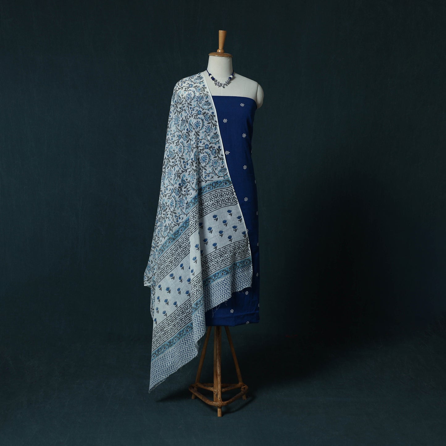 Jacquard Cotton 2pc Unstitched Dress Material Kurta Set with Jewellery Set 03