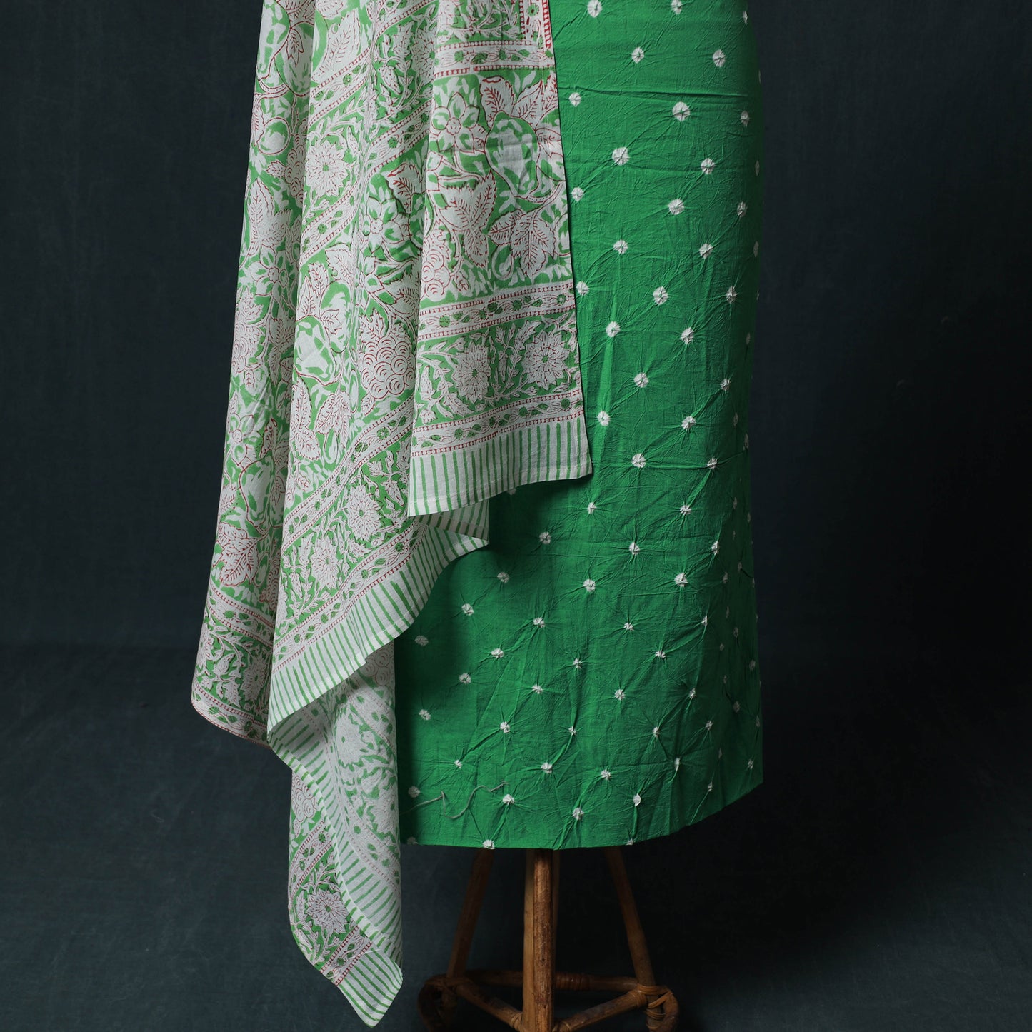 Kutch Bandhani Cotton 2pc Unstitched Dress Material Kurta Set with Earrings 27