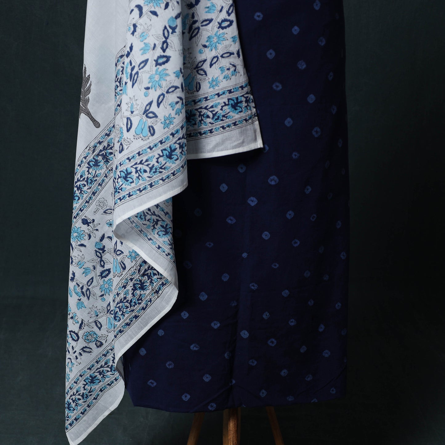 Kutch Bandhani Cotton 2pc Unstitched Dress Material Kurta Set with Earrings 38