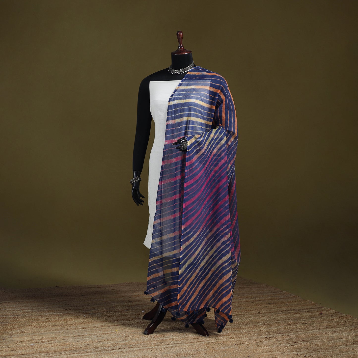 Leheriya Tie-Dye Kota Doria Cotton Dupatta with Tassels 02