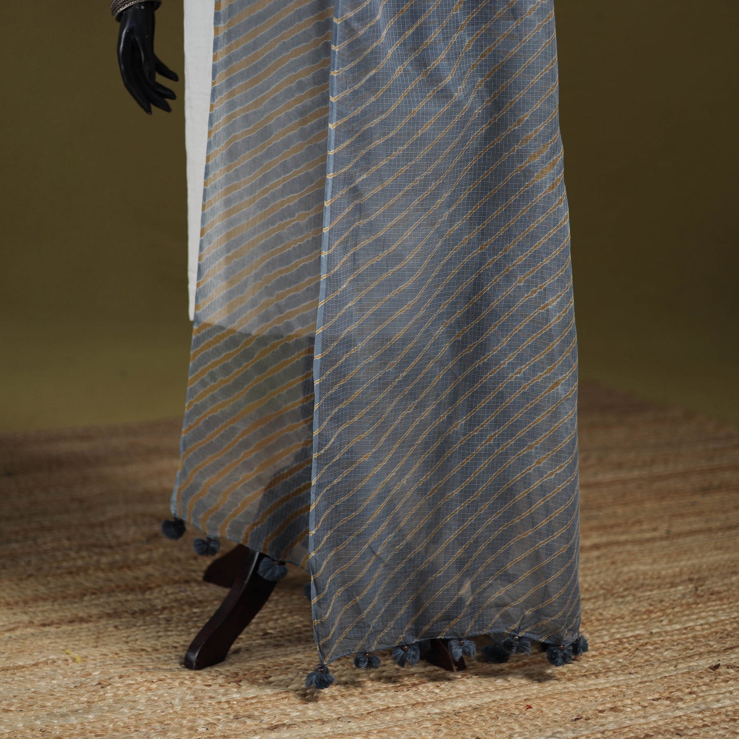 Leheriya Tie-Dye Kota Doria Cotton Dupatta with Tassels 04