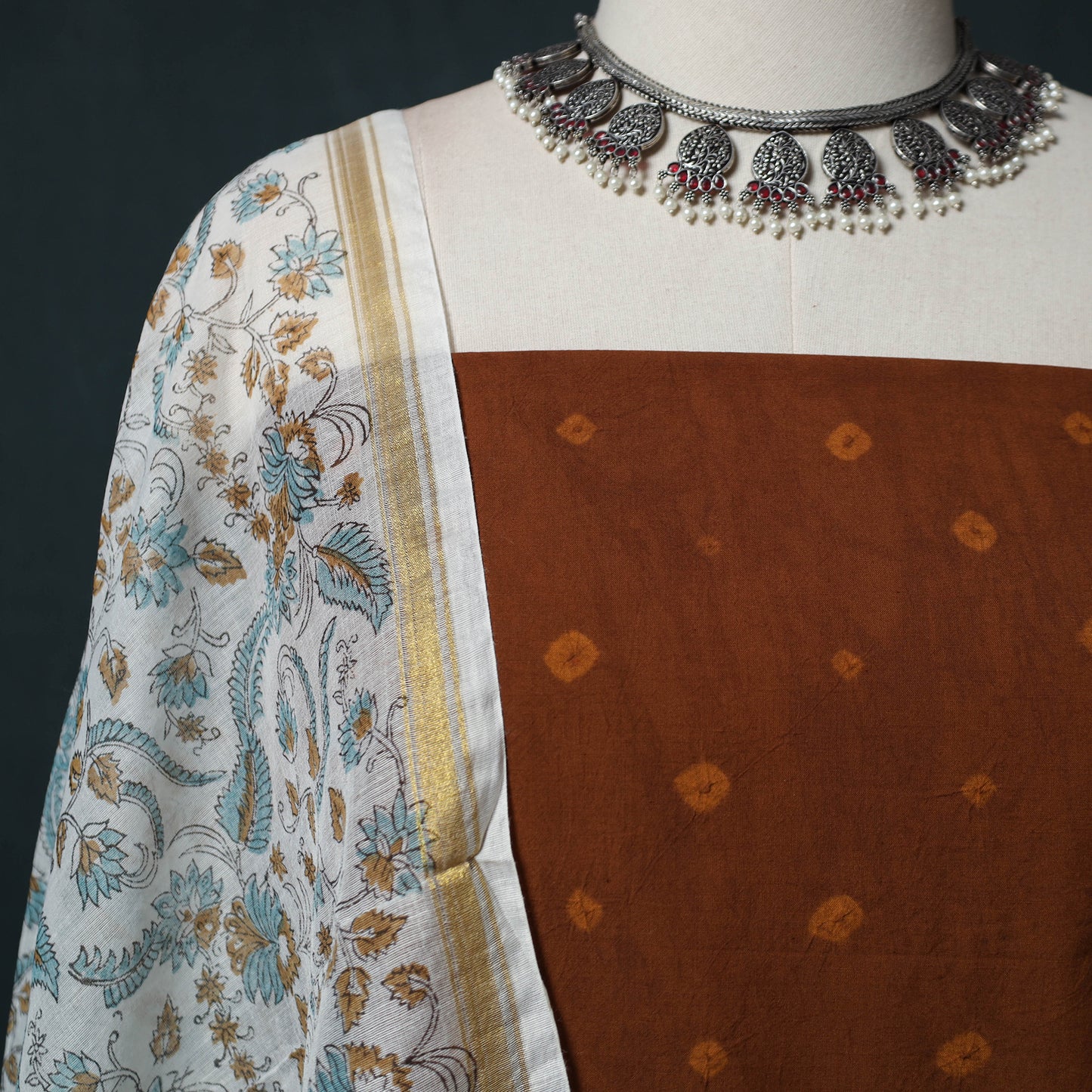Kutch Bandhani Cotton 2pc Unstitched Dress Material Kurta Set with Earrings 43