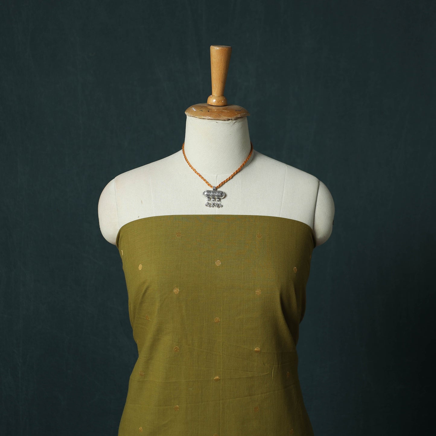 Jacquard Woven 2pc Cotton Unstitched Dress Material Kurta Set with Jewellery 02