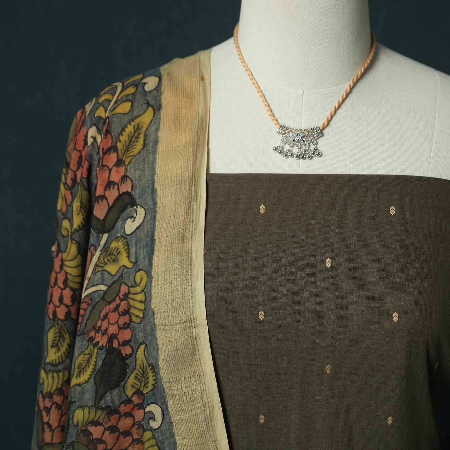 Jacquard Woven 2pc Cotton Unstitched Dress Material Kurta Set with Jewellery 04