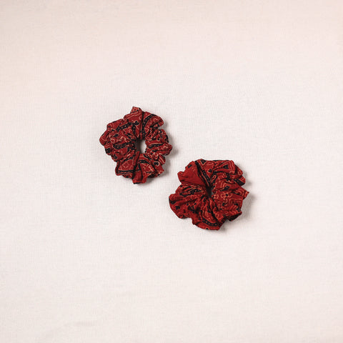 Red - handmade cotton rubber bands/scrunchies (set of 2) 14