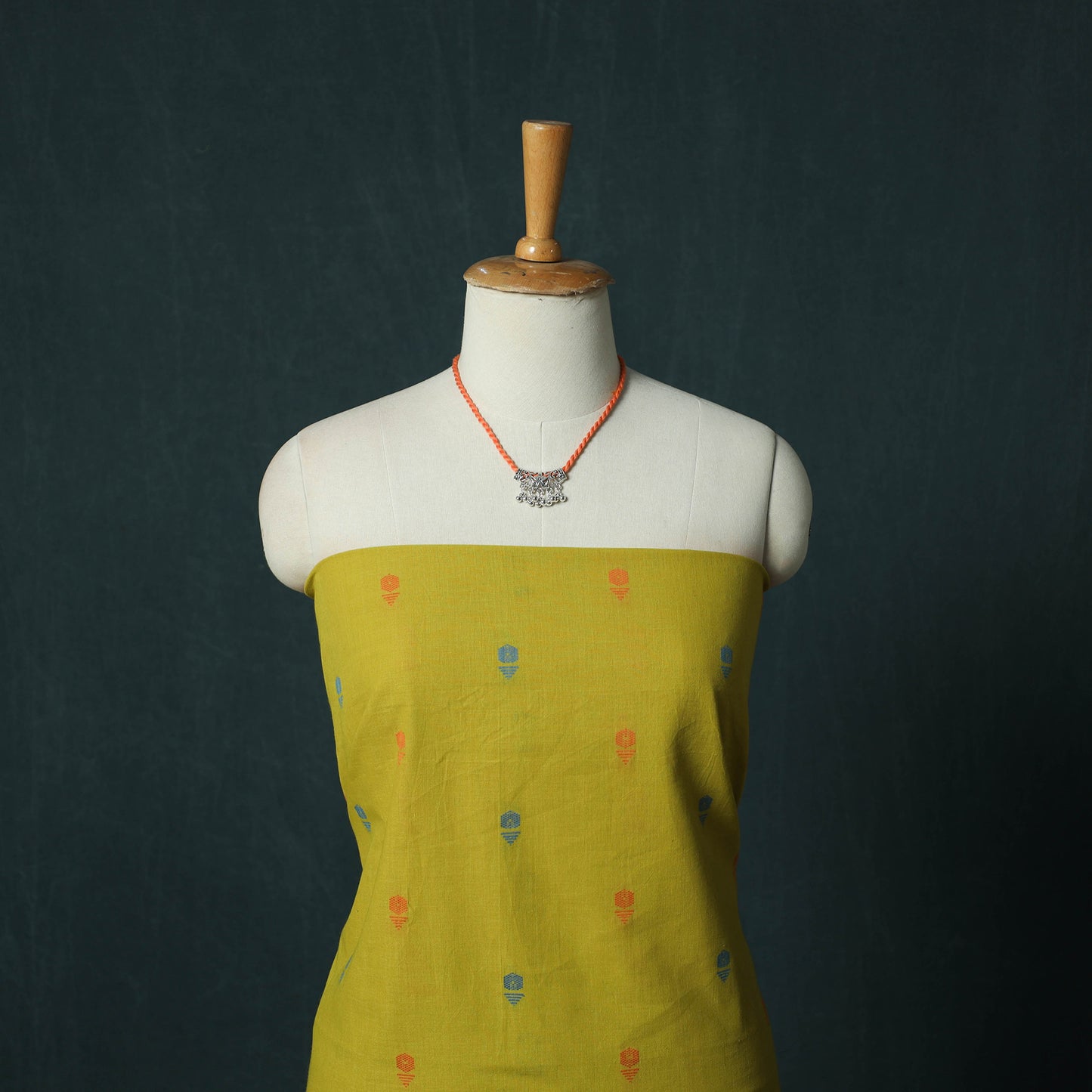 Jacquard Woven 2pc Cotton Unstitched Dress Material Kurta Set with Jewellery 09