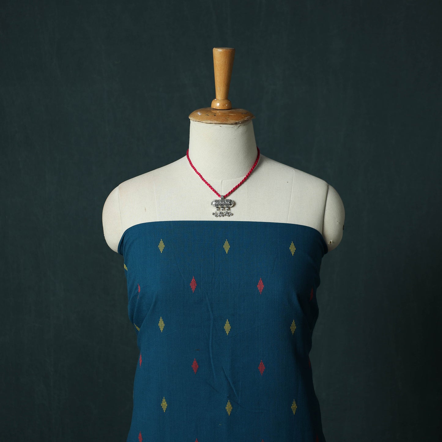 Jacquard Woven 2pc Cotton Unstitched Dress Material Kurta Set with Jewellery 18