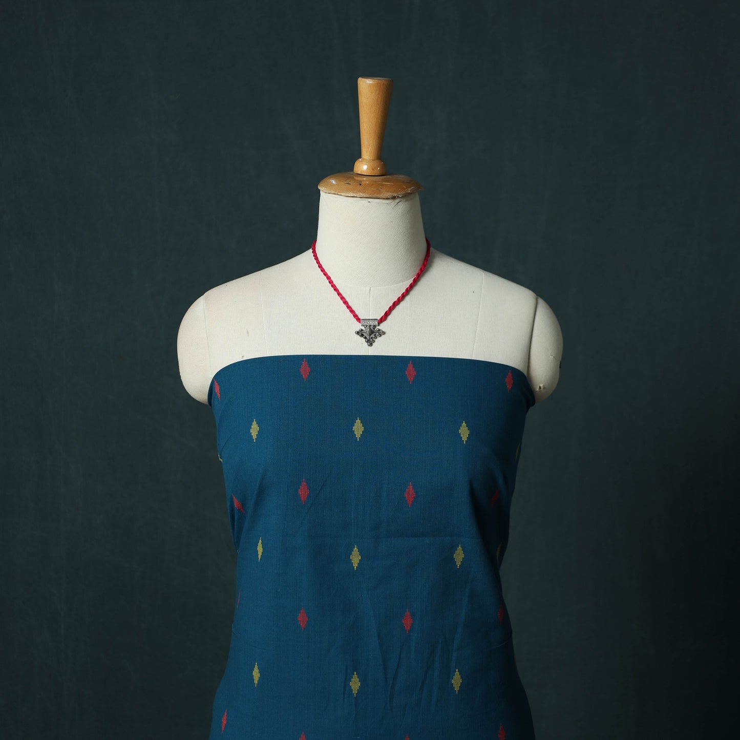 Jacquard Woven 2pc Cotton Unstitched Dress Material Kurta Set with Jewellery 19