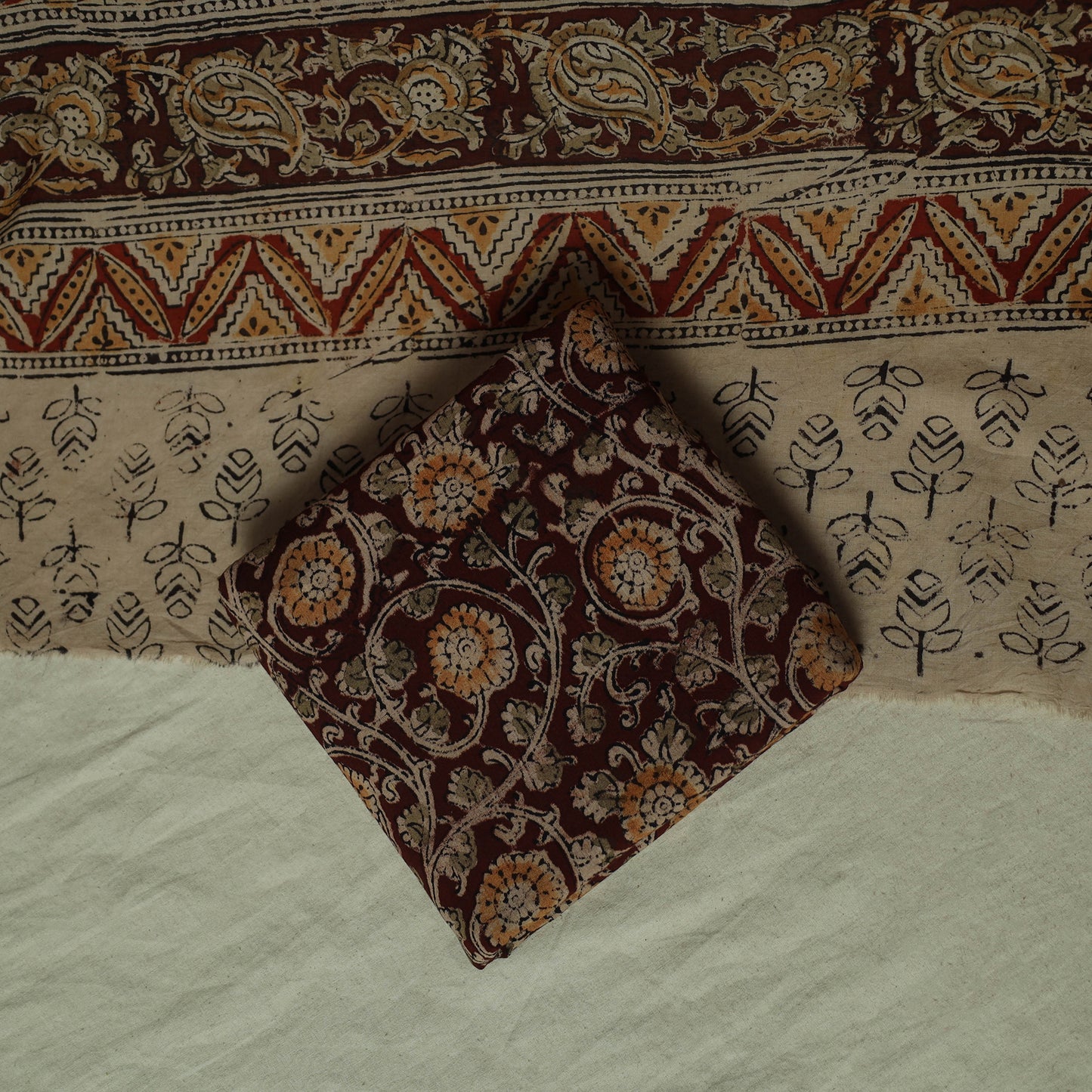 Pedana Kalamkari Hand Block Print Natural Dyed Cotton 3pc Unstitched Dress Material Suit Set 01