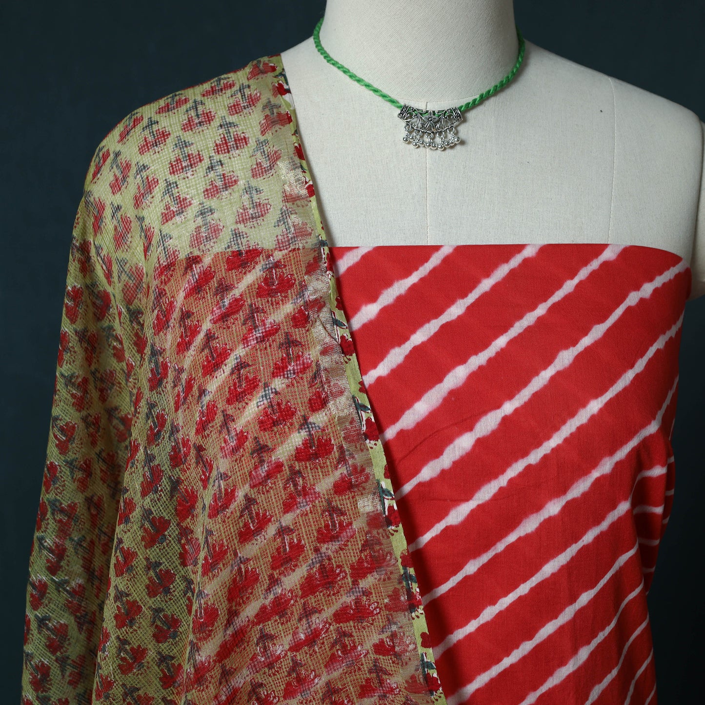 Leheriya Tie-Dye Cotton 2pc Unstitched Dress Material Kurta Set with Jewellery Set 36