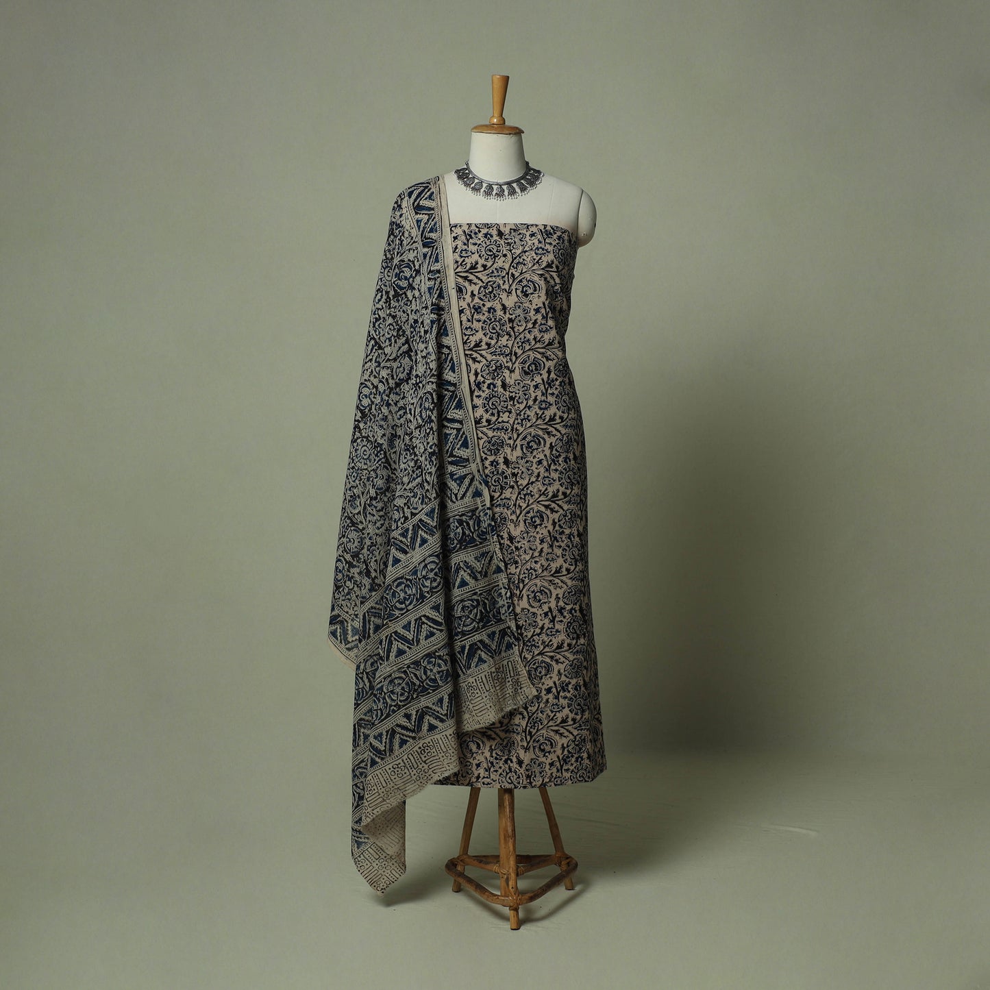 Pedana Kalamkari Hand Block Print Natural Dyed Cotton 3pc Unstitched Dress Material Suit Set 13