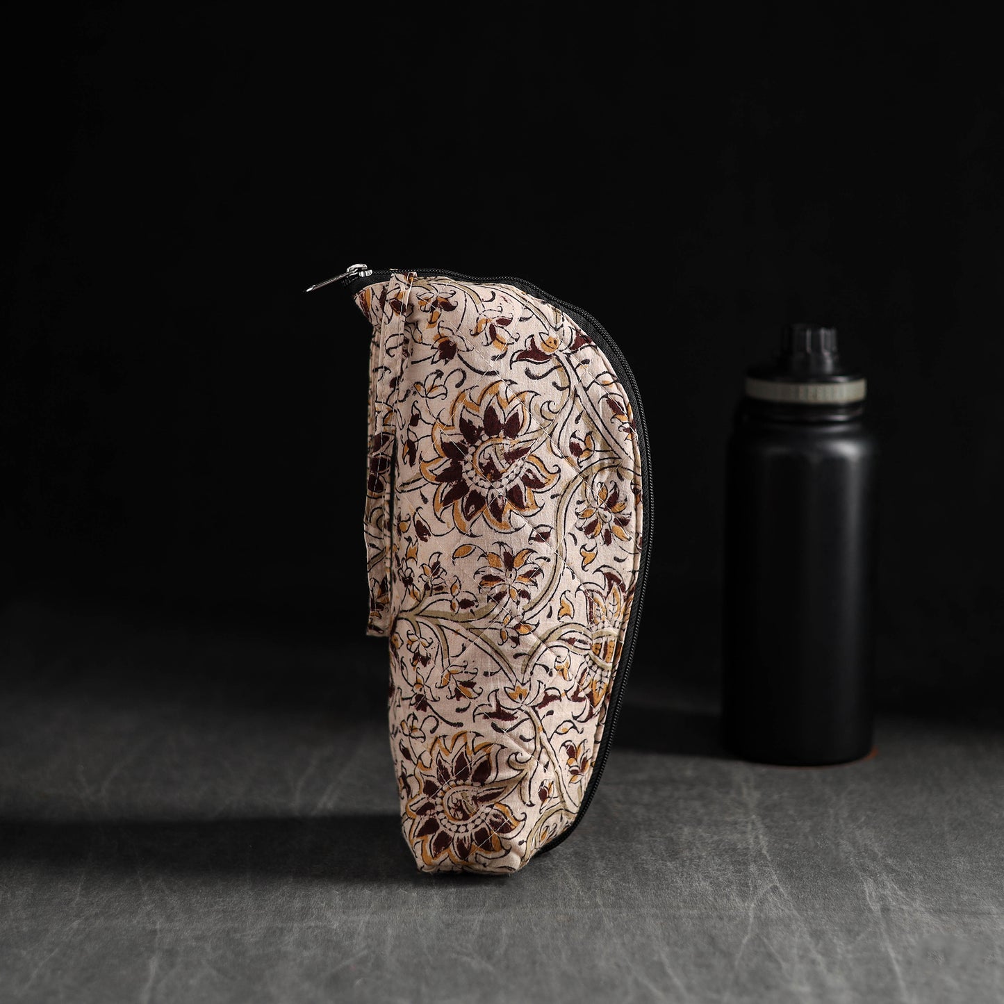 Handmade 1L Water Bottle Cover 08