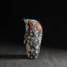 Handmade 1L Water Bottle Cover with Zipper 11