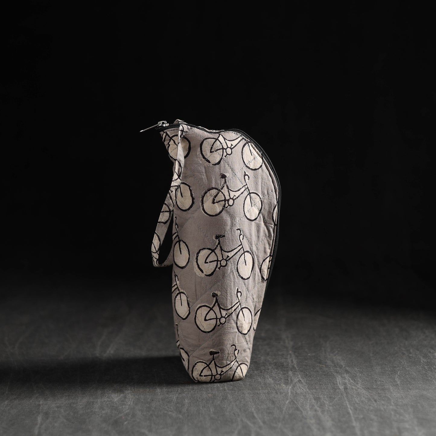 Handmade 1L Water Bottle Cover with Zipper 31