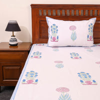 White - Sanganeri Print Cotton Double Bed Cover Set (108 x 90 in) 04