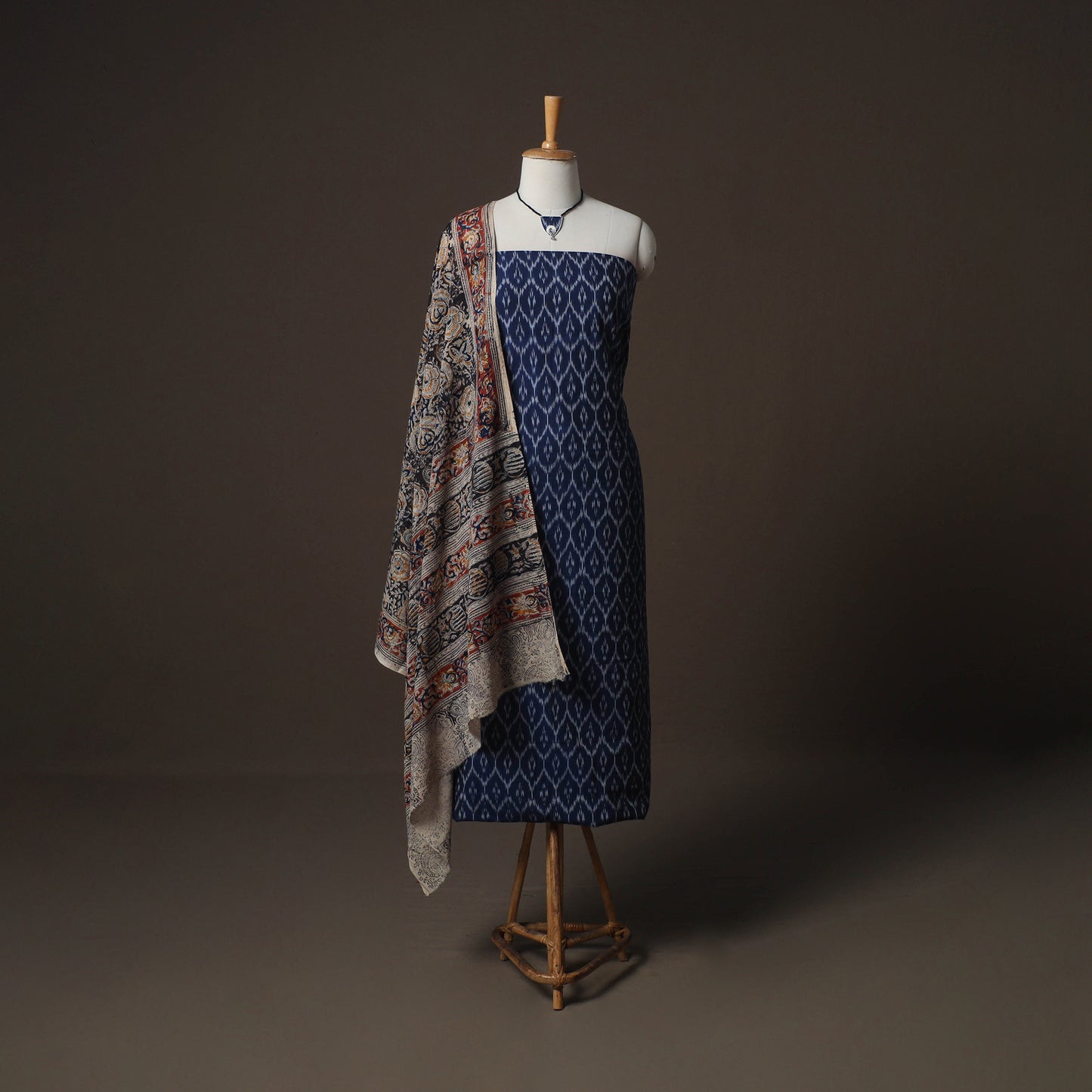 Pochampally Ikat Cotton 2pc Unstitched Dress Material Kurta Set with Jewellery 03
