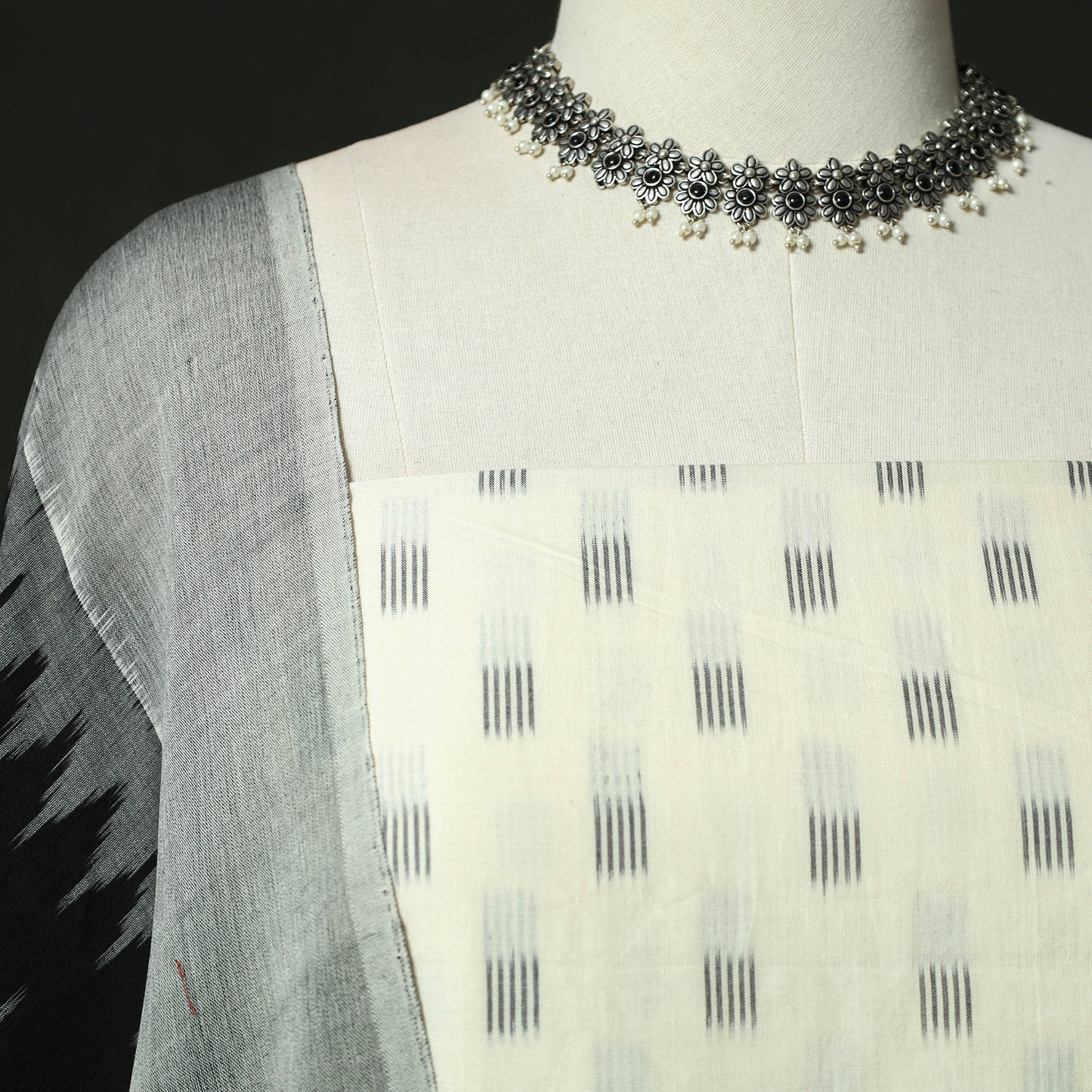 White - Pochampally Ikat Mercerised Cotton 2pc Unstitched Dress Material Kurta Set 51