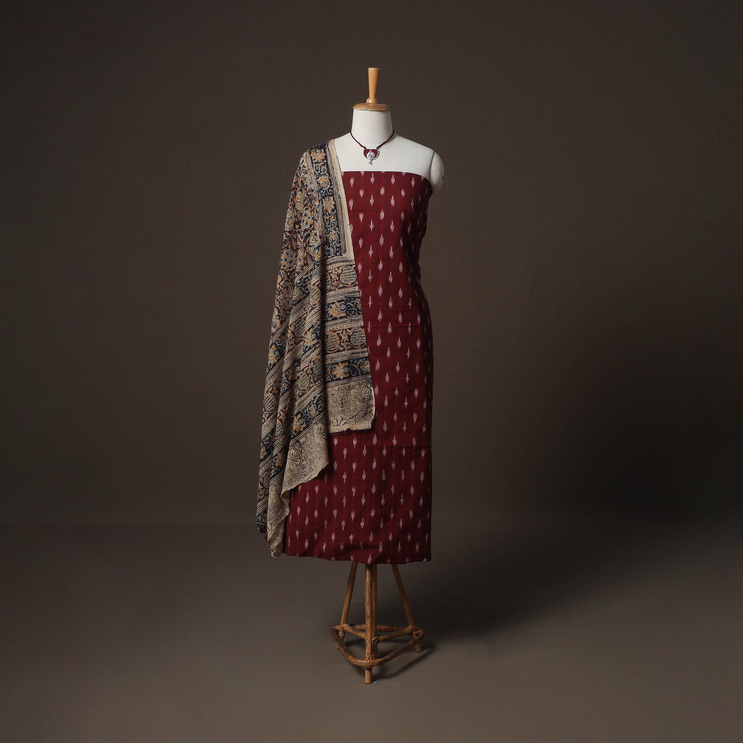 Pochampally Ikat Cotton 2pc Unstitched Dress Material Kurta Set with Jewellery 09