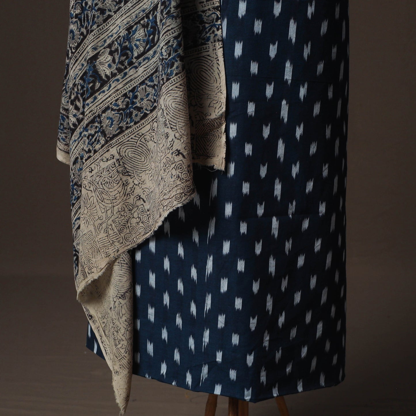 Pochampally Ikat Cotton 2pc Unstitched Dress Material Kurta Set with Jewellery 10