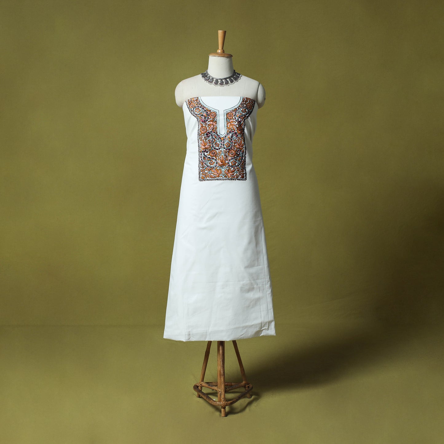 White - Hand Embroidered Cotton Kashida 2pc Unstitched Dress Material Kurta Set 43