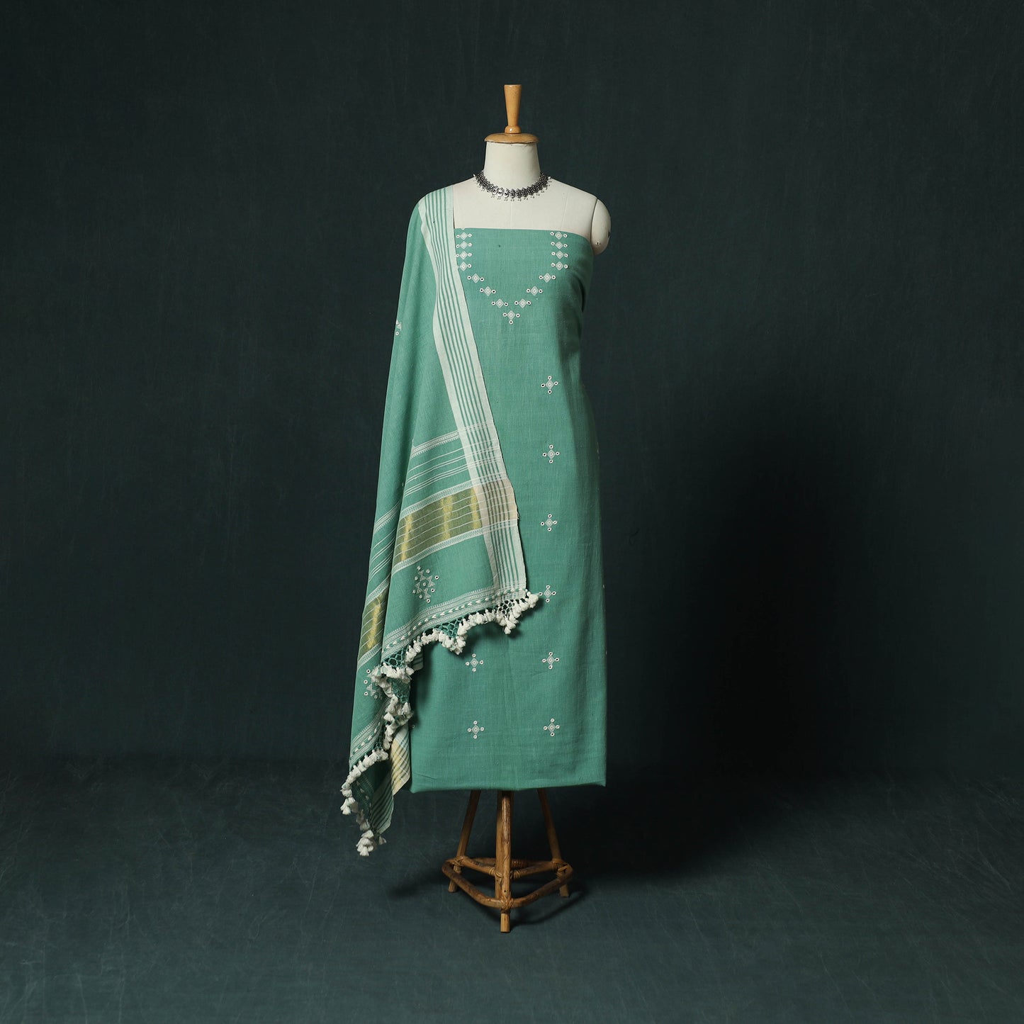 Kutch Bhujodi Handloom Kala Cotton 3pc Unstitched Dress Material Suit Set 02