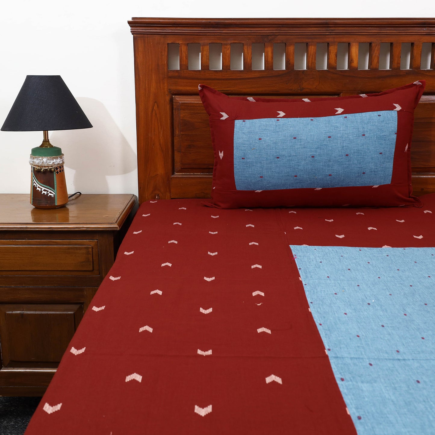 Buy Maroon Patchwork Cotton Double Jacquard Bed Sheet Set