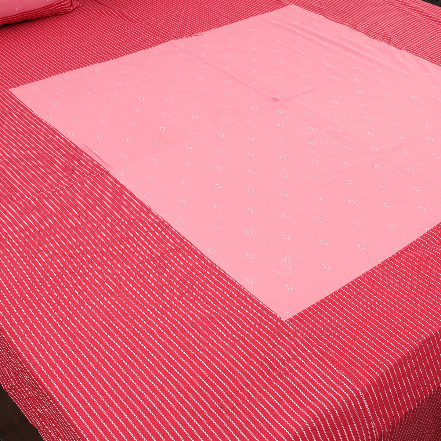 Buy Red Patchwork Cotton Double Jacquard Bed Sheet Set