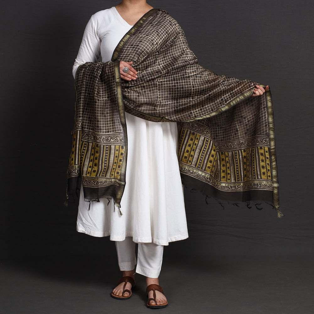 bagru dupatta