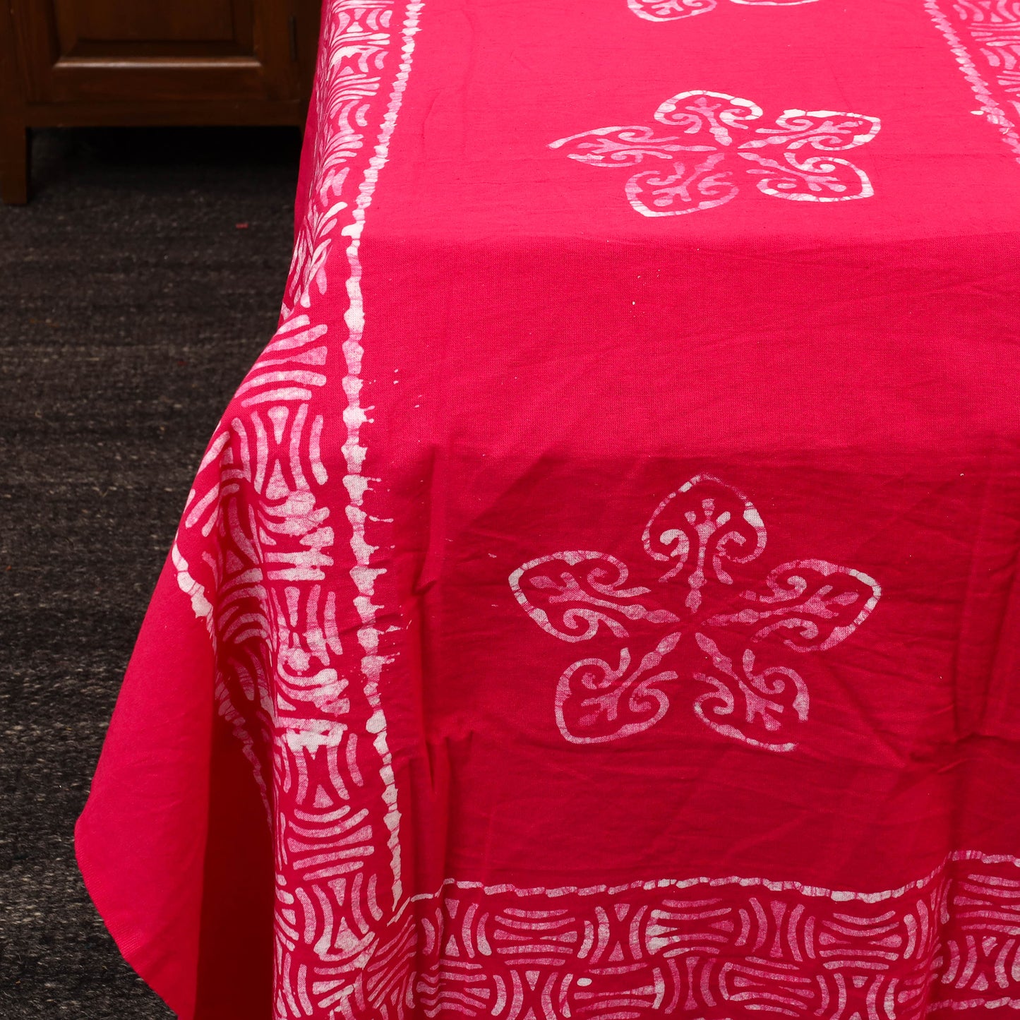 Buy Pink Cotton Double Hand Batik Print Bed Sheet Set