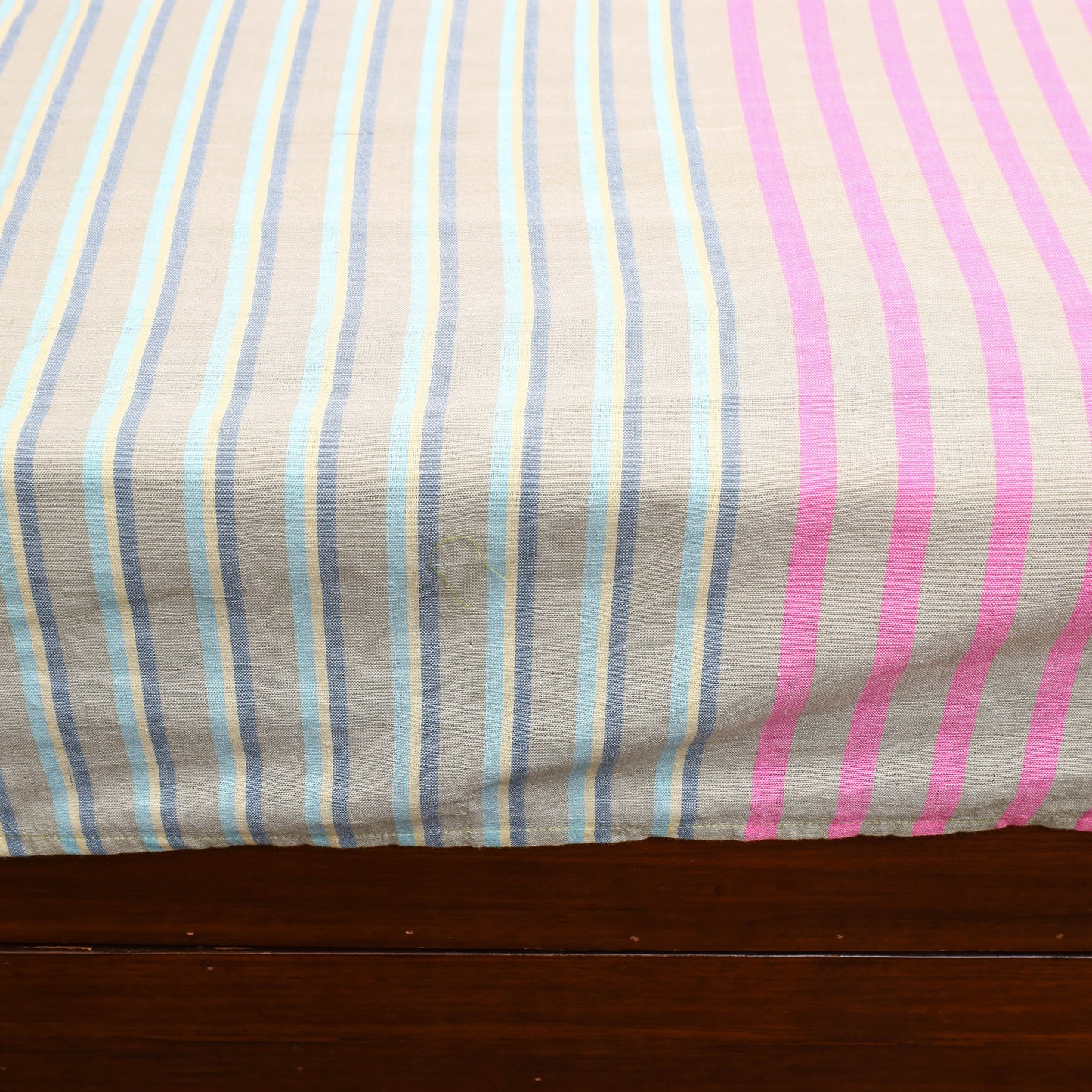 Multicolor - Plain Cotton Double Handloom Bed Cover (108 x 90 in) 106