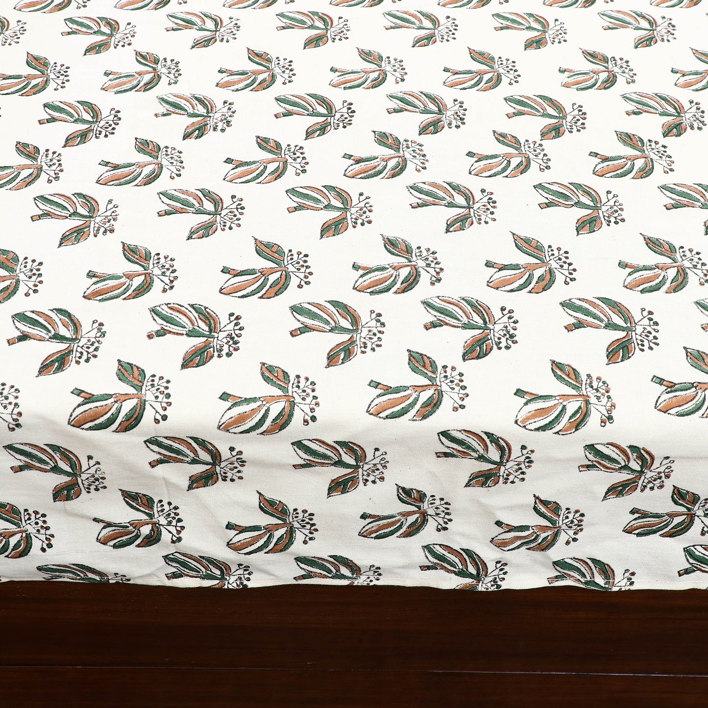 White Jaipur Print Patchwork Cotton Bedsheet Set 