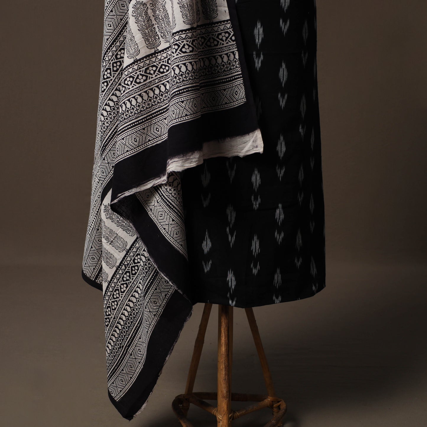 Pochampally Ikat Cotton 2pc Unstitched Dress Material Kurta Set 01