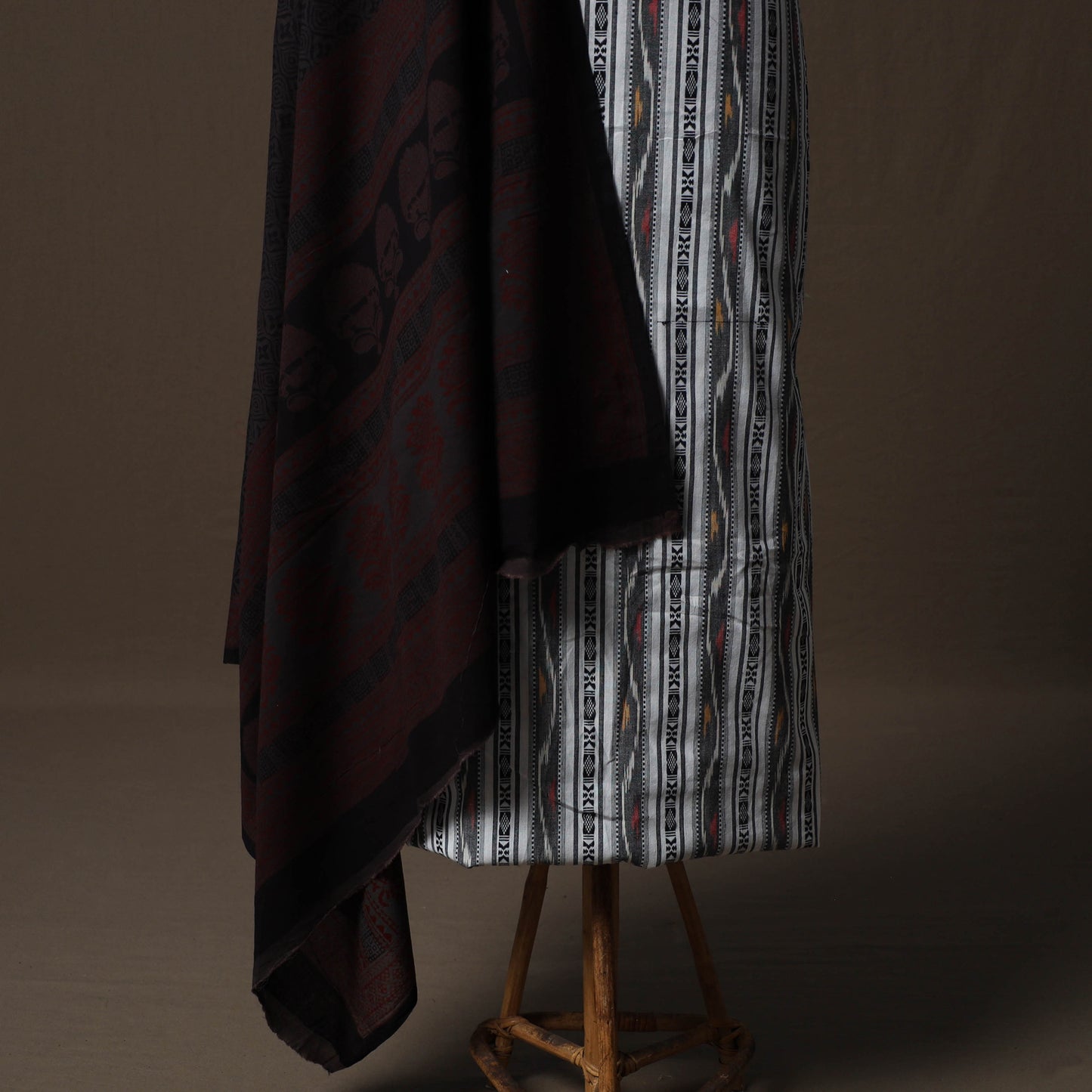 Pochampally Ikat Cotton 2pc Unstitched Dress Material Kurta Set 02