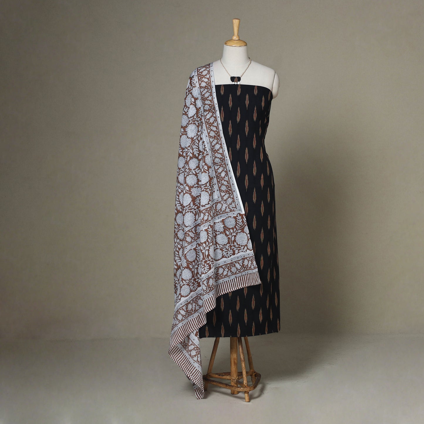 Black - 2pc unstitched pochampally ikat dress material
