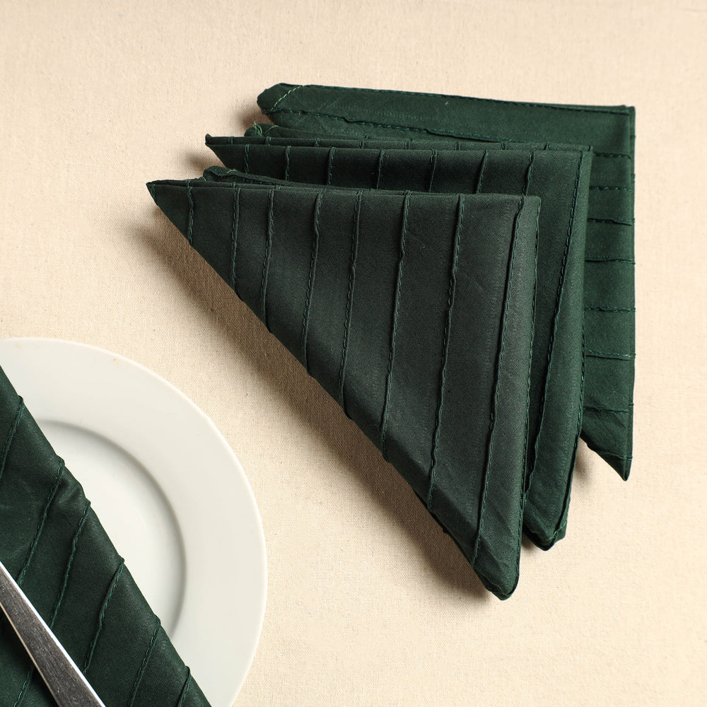 Set of 4 - Pintuck Plain Cotton Table Napkins (18 x 18 in) 19